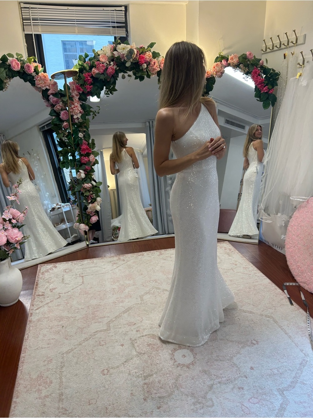Elegant One-Shoulder White Sequin Gown